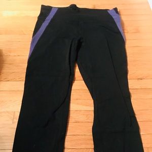 Gap fit leggings in black